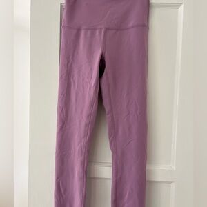 NWOT! Lululemon Align 25” in Lilac. Size 4.